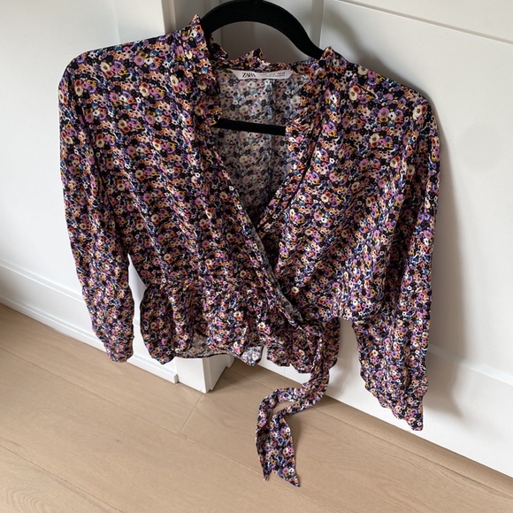 Zara Wrap Faux Top Sz small - Picture 3 of 3